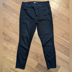 Old Navy Size 12 Black Super Skinny Jeans